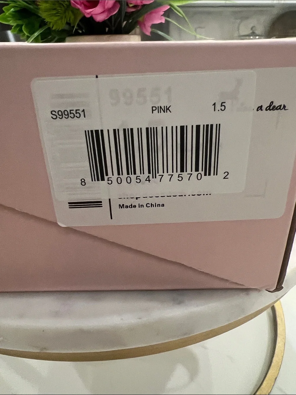 Doe a Dear Girls' Silver Glitter Mary Jane Shoes with Pink strap. Size 1.5/33